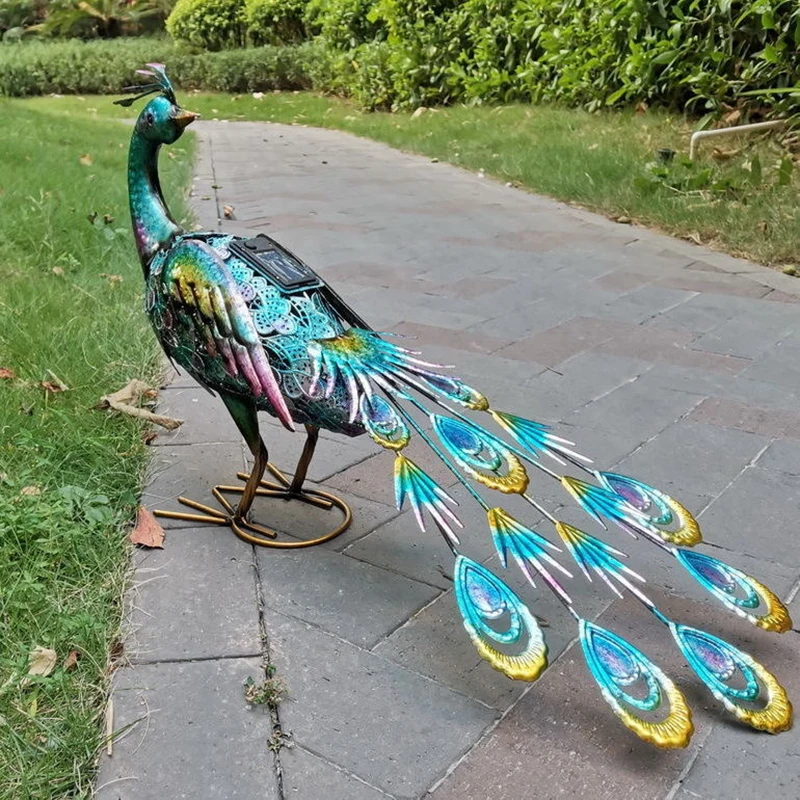 Imagem -03 - Estátuas Pavão Decoração do Jardim Lâmpada ao ar Livre Estatueta Oca Caminho Gramado Escultura de Metal Luzes Solares 2023