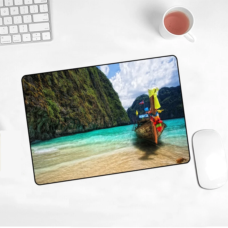 Factory Wholesale Promotion Speed Game Console Mouse Pad Seaside Scenery Office Computer Notebook Sliding 220X180X2MM Mouse Pad