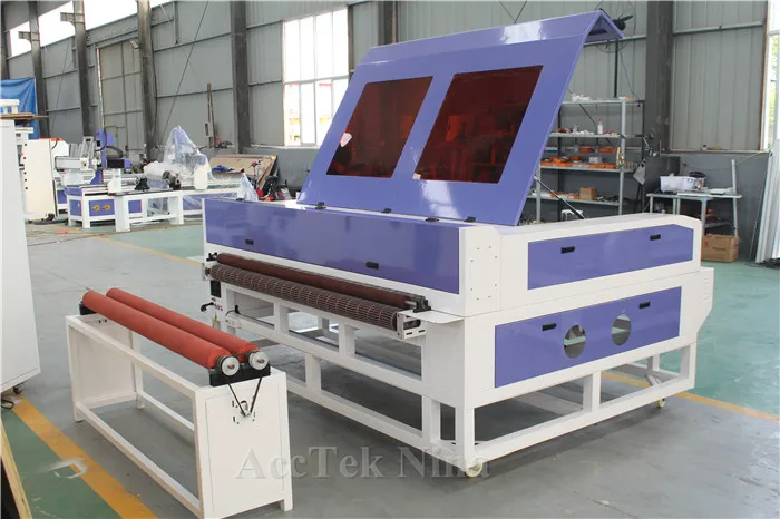 Mesin Pemotong Laser Makan Otomatis untuk Memotong Kertas Plexiglass Akrilik dengan Periode Layanan Panjang