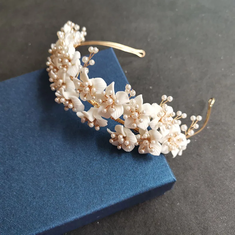 SLBRIDAL Handgemachte Kristall Strass Perlen Keramik Blume Braut Tiara Hochzeit Brautjungfern Party Krone Frauen Mädchen Haar Schmuck – Detail 15