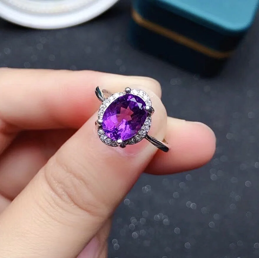 Classic Silver Crystal Ring for Daily Wear 2ct 7*9mm VVS Grade Natural Amethyst Ring 925 Silver Sterling Silver Amethyst Jewelry