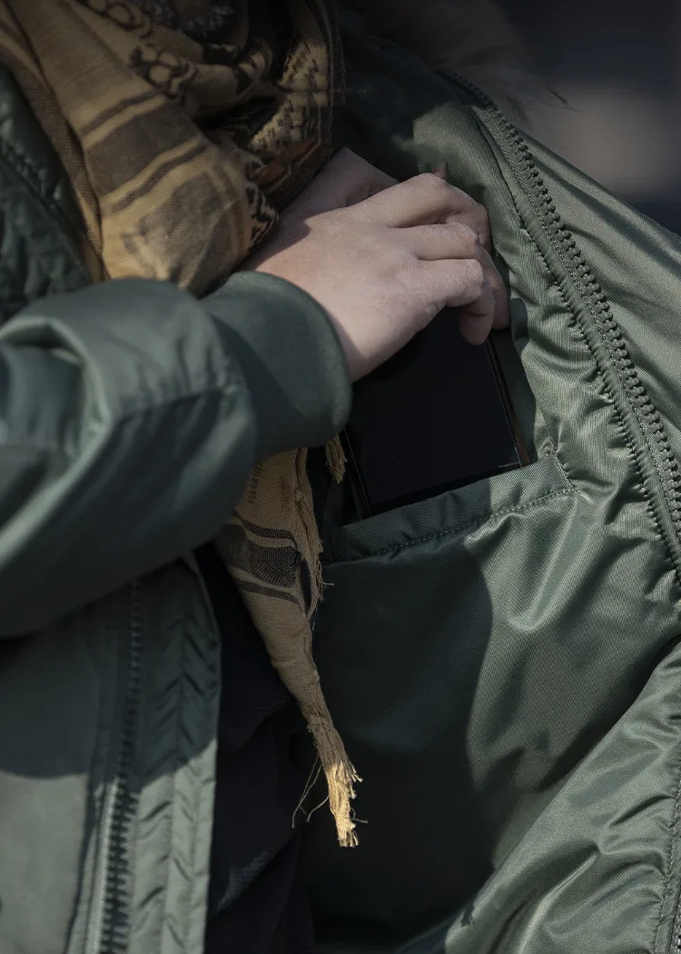 Men\'s Winter Thick Military Tactical Jacket Warm Trench Fur Collar Hooded Outwear Flight Pilot Coats Bomber Army Cotton Parka
