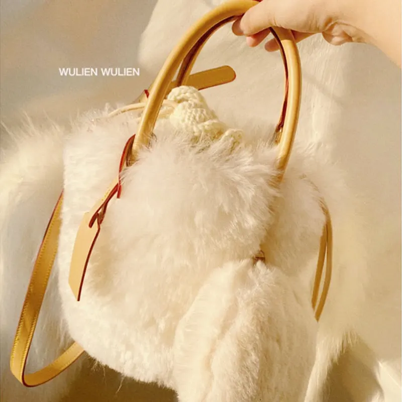 Winter Luxury Fashion Real Lamb Wool Fur Bucket bag Ladies Fashion Clutch Hand Bag Soft Leather Shoulder Messenger Bag Purse