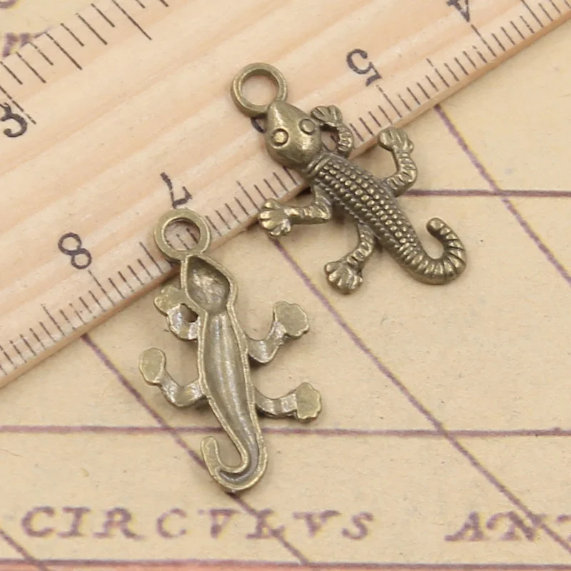 20pcs Charms Gecko Lizard 25x15mm Tibetan Bronze Silver Color Pendants Antique Jewelry Making DIY Handmade Craft