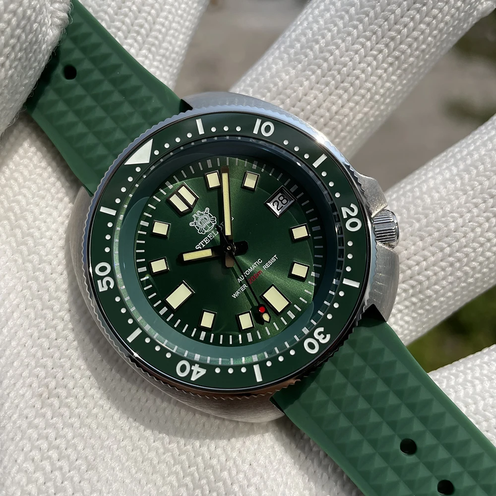 Steeldive Brand SD1970 Tuna Dive Watch 200m Waterproof Sapphire Crystal NH35 Automatic Mechanical Stainless Steel Men's Watch