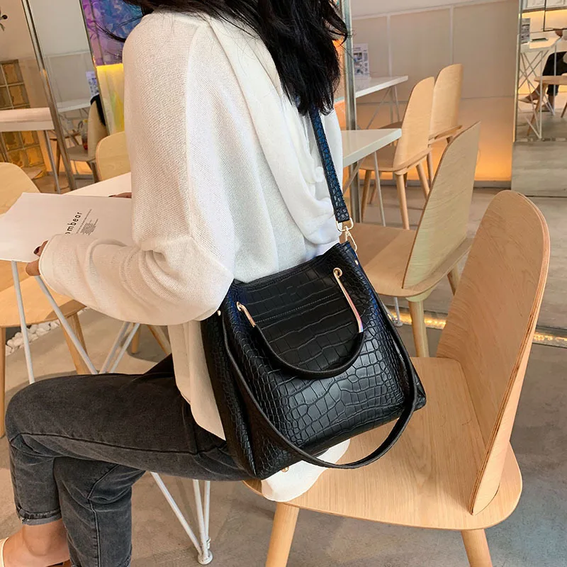 Alligator Pattern PU Leather Bucket Bags For Women Small Shoulder Messenger Bag Lady Fashion Handbags Luxury Totes