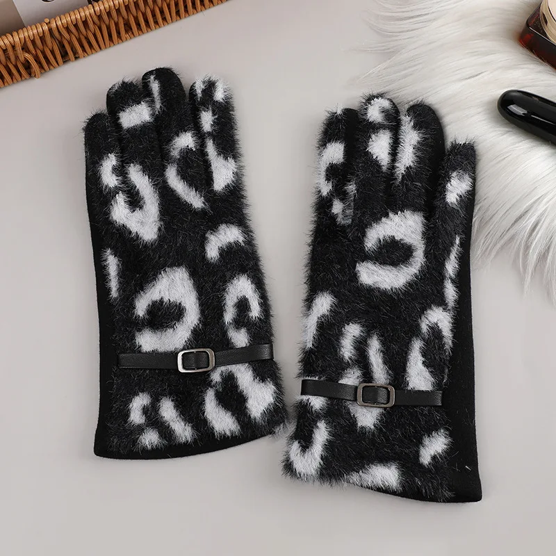 Fashion Leopard Mink Fleece Full Finger Cycling Women\'s Gloves Winter Plus Velvet Thick Buckle Touch Screen Driving Mittens R95