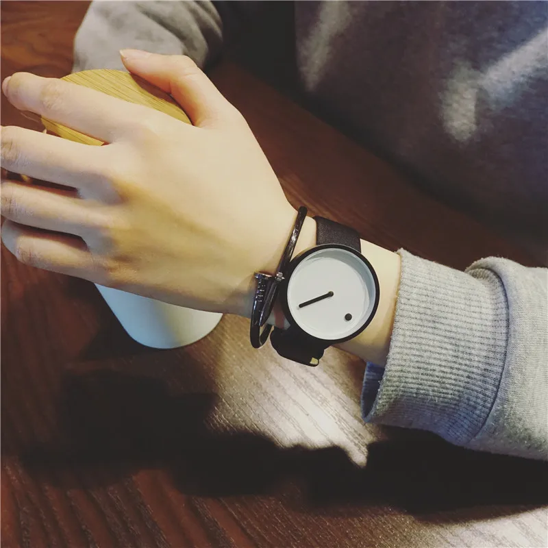 2020 Minimalistische Stijl Mode Creatieve Horloges Mannen Horloges Dot En Lijn Eenvoudige Stijlvolle Quartz Horloges Lederen Mannen Horloges