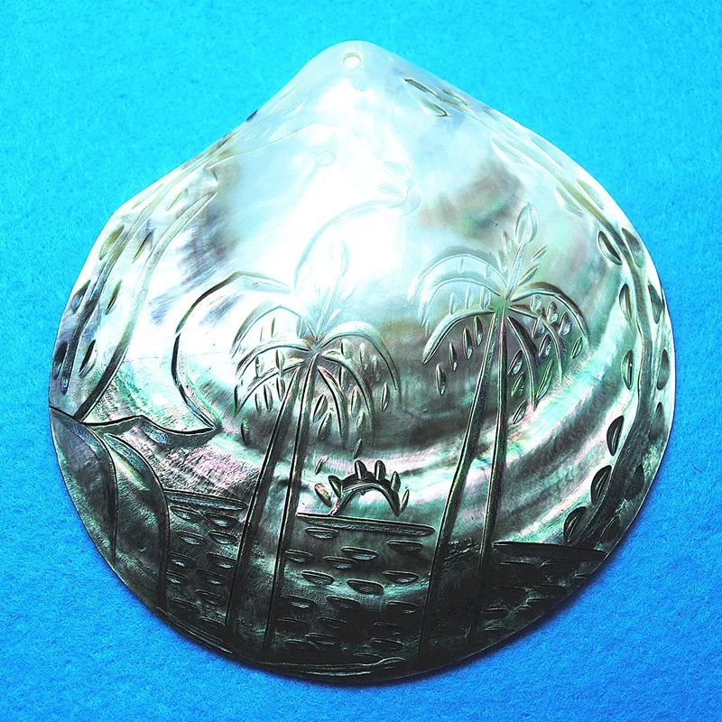 1PCS Natural Black Shell Pendants Carving With Coconut Trees And Landscape For Women Pendants Size 100MM For Beach Store Selling