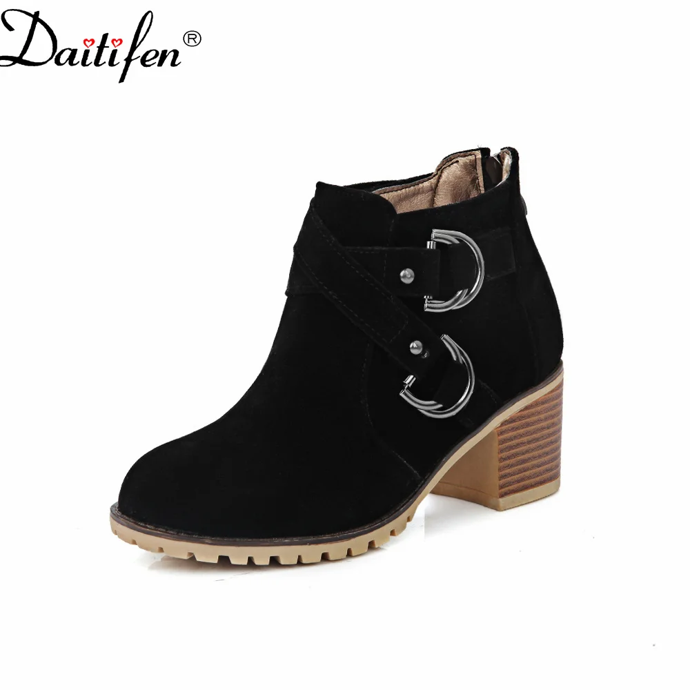 

Daitifen Women Winter Ankle Boots With Fur Fashion Belt Buckle Zipper Leisure Women Shoes Square Heel Pumps Women Office Boots