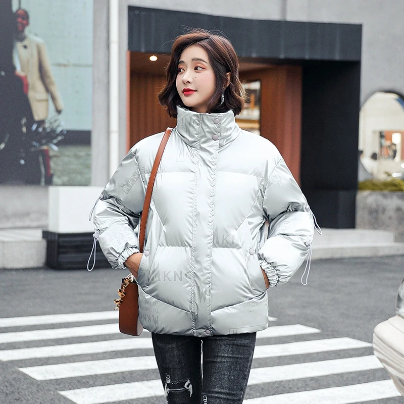 2023 Winter Unten Jacke Weibliche Shiny Parker Mantel Baumwolle Jacke Frauen Kurze Oberbekleidung Mode Koreanische Lose Warme Mantel Damen