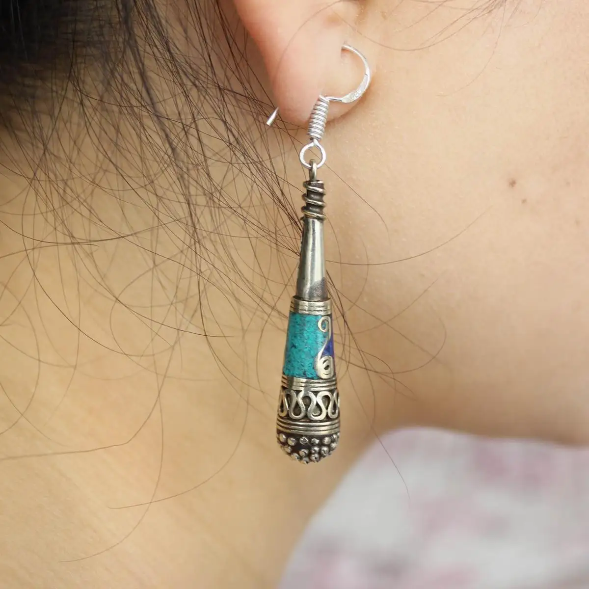 

ER187 Vintage Tibetan Long Women Earring Handmade Nepal Jewelry Copper Inlaid Coral Lapis Turquoises Stone Dangle Earrings