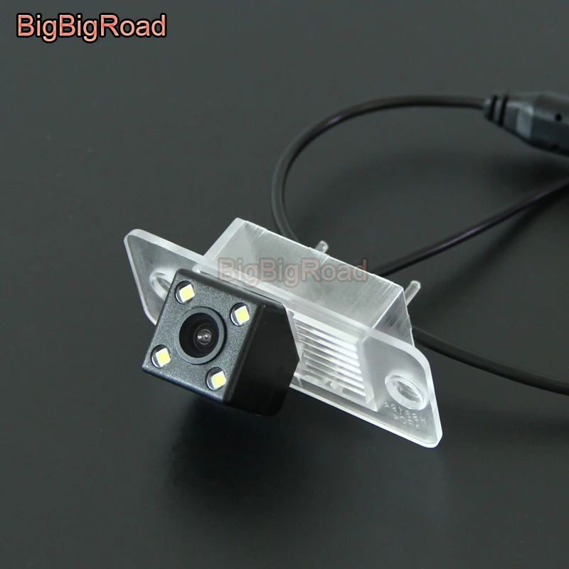 BigBigRoad Car Rear View Reverse Backup Camera With Filter / Power Relay For VolkswagenTiguan 2010 2011 - 2015 Parking Camera