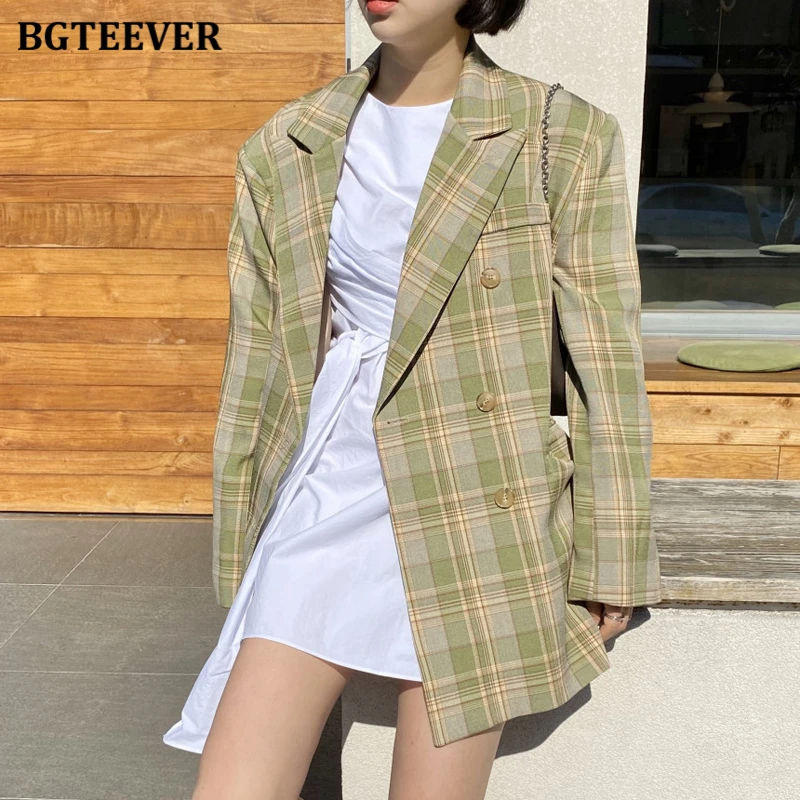 BGTEEVER Stylish Loose Double Breasted Women Plaid Blazer 2020 Autumn New Vintage Notched Collar Female Suit Jacket Good Fabric