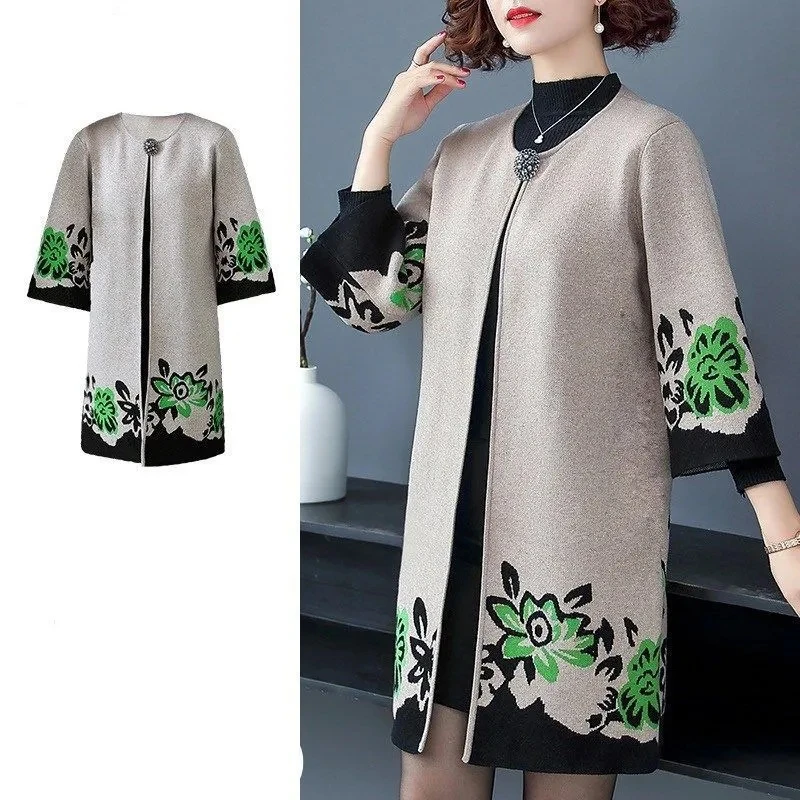 Middle-Aged Spring Knitted Sweater Cardigan Jacket 2021 New Foreign Style Wild Noble Blouse Middle-Aged And Elderly Suit Women D