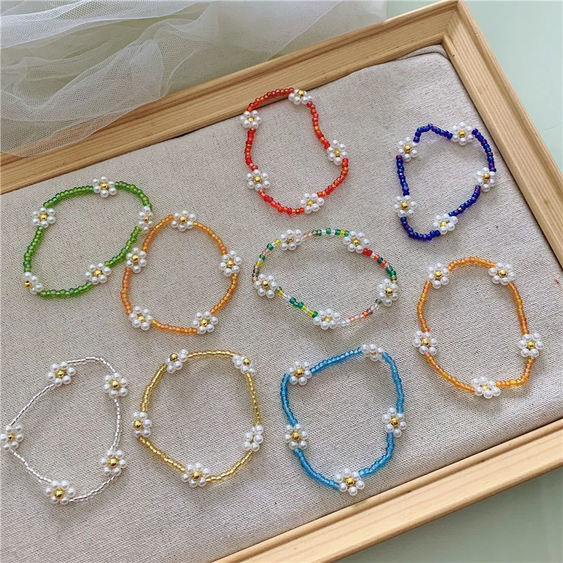 Bohemian Korean Bead Daisy Flower Bracelet for Women Girls Cute Imitation Pearl Floral Charm Handmade Jewelry Pulseira