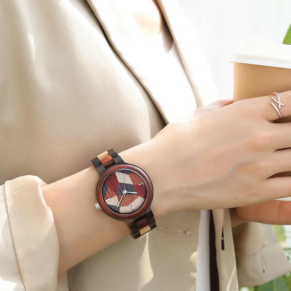 Fashion Personality Women Wooden Watch Elegant Quartz Wristwatch Female Colorful Wood Strap Simple Luxury Dial Waterproof relogi