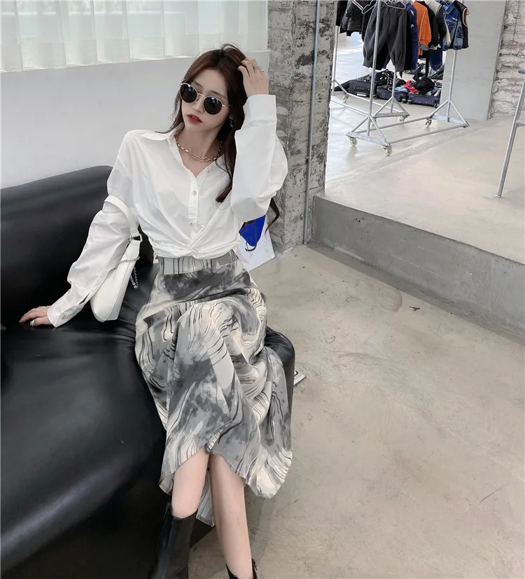 Shirts Women Turndown Collar Long Sleeve Buttoned and Twisted Short Shirt White Tops 2020 Autumn New Fashion Blouses Women Tops