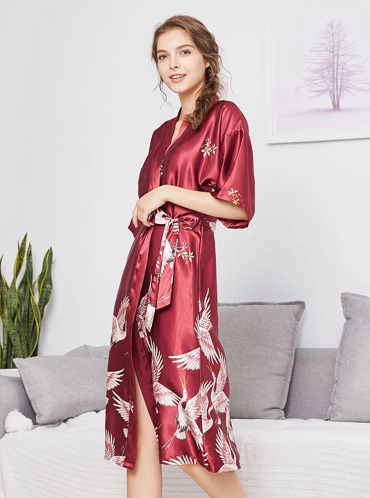 

The Latest Fashion In 2021 Silk Wedding Pajamas Women's Summer Long Bridal Morning Gown Bridesmaid Red Home Dress Lady Multicolo