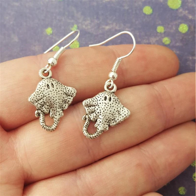 Stingray Earrings, Sealife Jewellery, Animal Earrings, Cute Jewellery, Ocean Jewelry, Fish Earrings, Stingray Gift