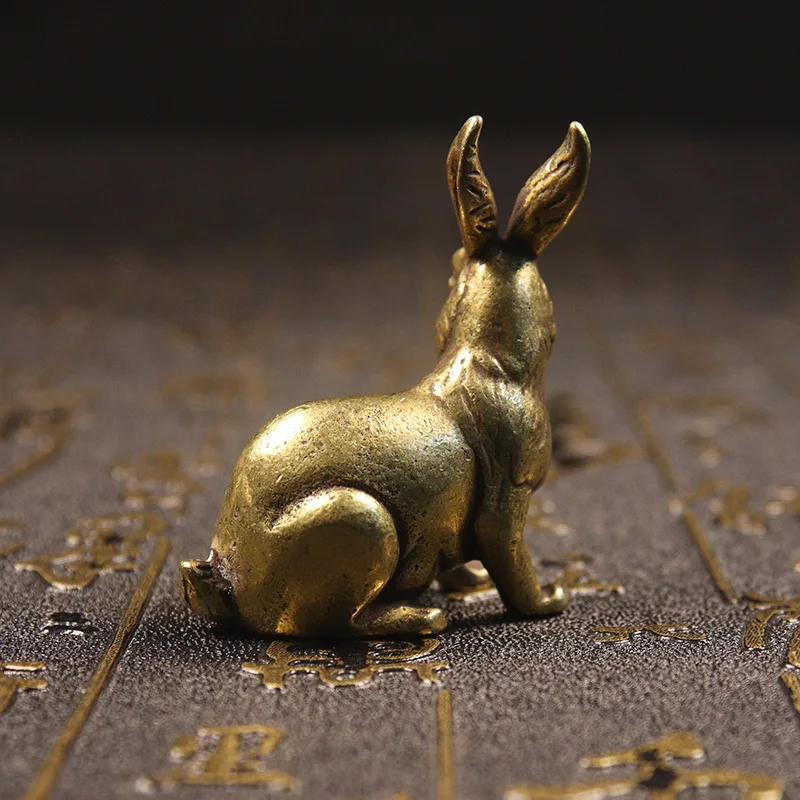 Antique Solid copper Zodiac Lucky rabbit Statue Ornament Vintage Copper Animal rabbit Key chain Figurine Office Desk Decoration