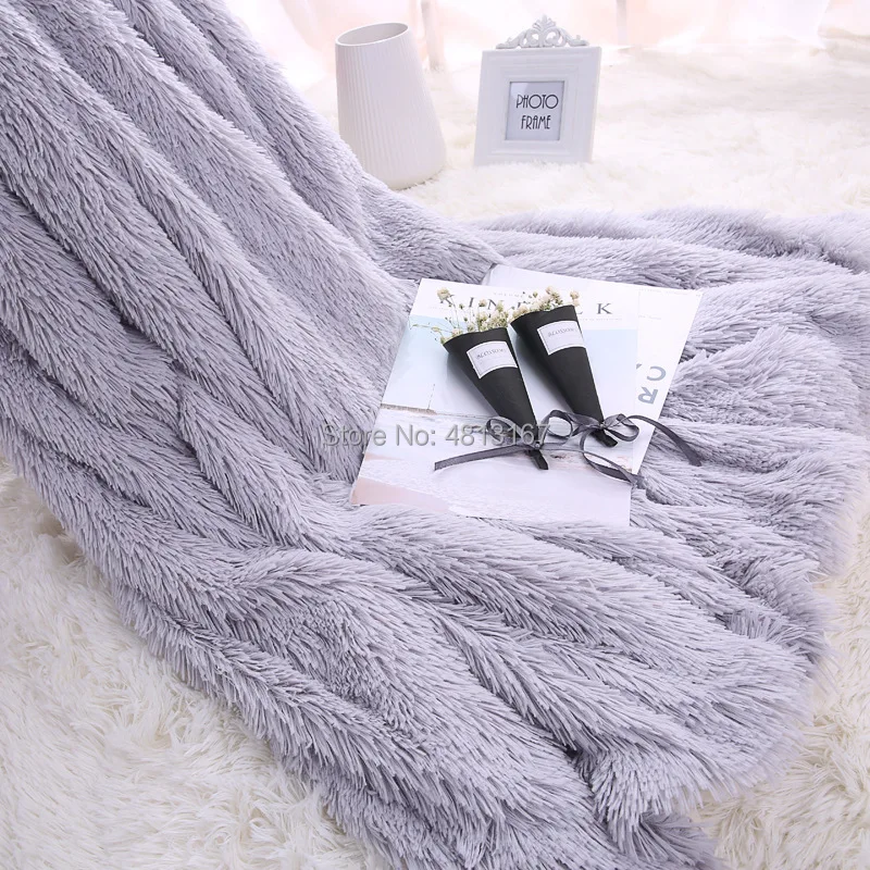 

Shaggy Faux Fur Blanket Ultra Plush Throw Blankets Warm Soft Fluffy Sofa Bed Office Children Travel Cover Blanket