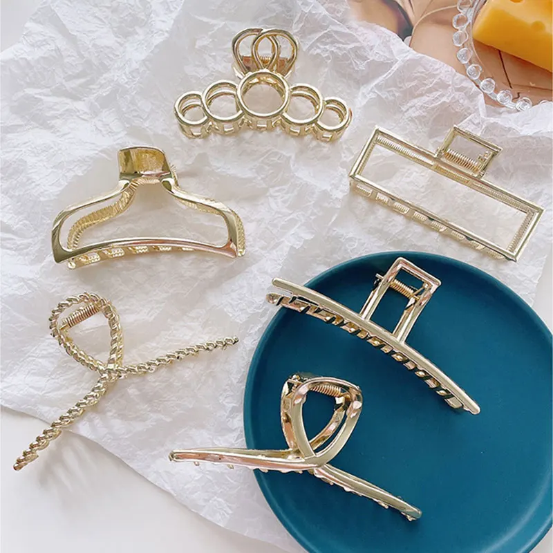 

Vintage Hair Clips for Hair Women Claw Clip Simplicity Metal Many Shapes Hair Clips Hair Barrettes Girls Hair Accessories New