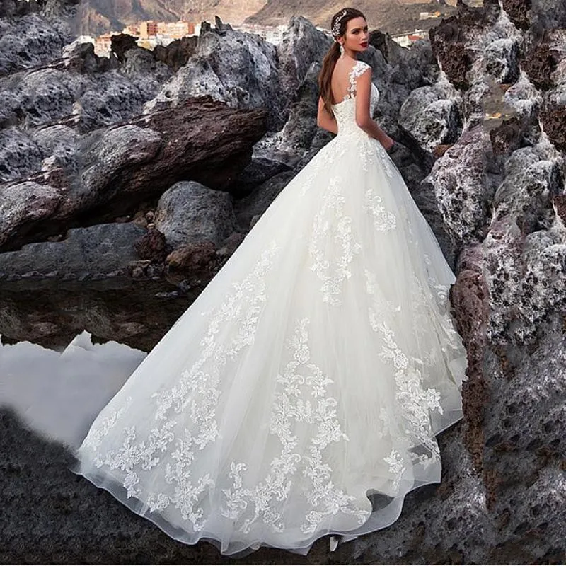 2025 الوهم ألف خط فساتين الزفاف الدانتيل حتى الظهر زي العرائس الرسمي مخصص Vestidos De Mariage رائع