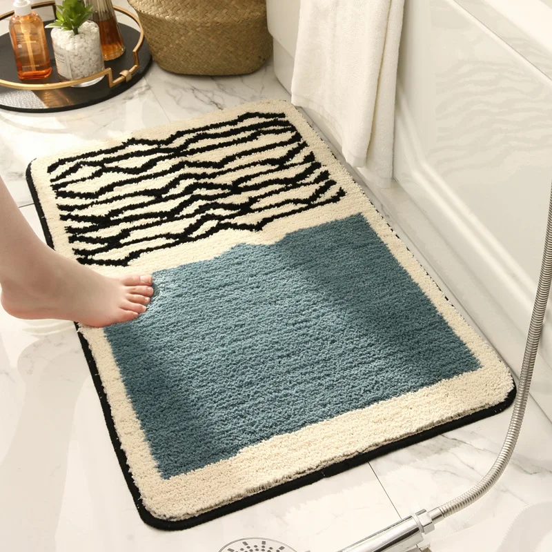 New Simple Absorbent Bathroom Mat Luxury Striped Door Non-Slip Carpet Entrance Rugs Foot Pad Toilet Bathtub Sides Rug 50x80 CM