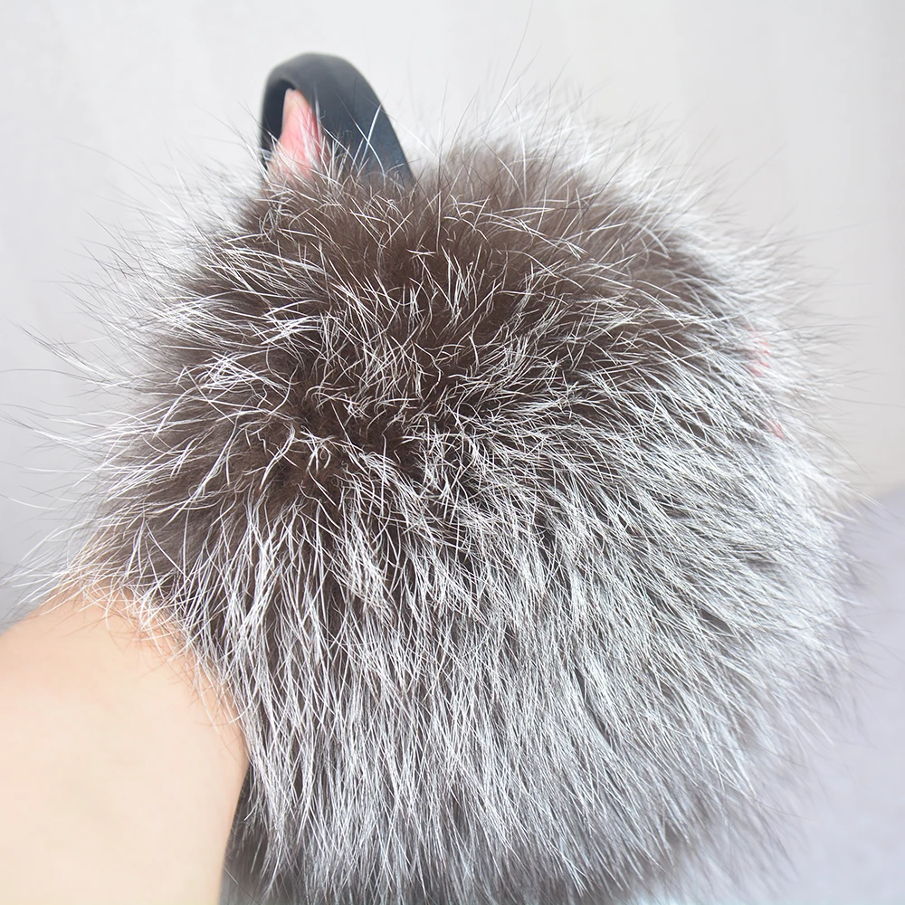 New Style Women Plush Genuine Fox Fur Earmuff Winter Lady Fox Fur Big Pompoms Fluffy Earmuffs Warm 100% Real Fox Fur Ear Cover