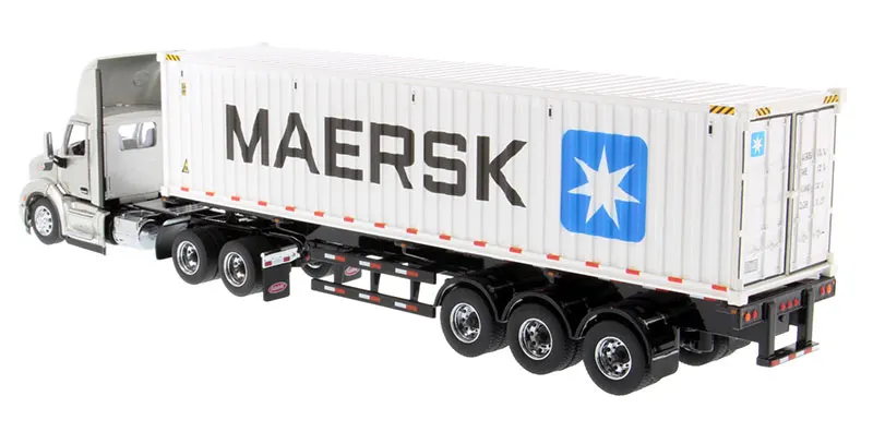 New 1/50 Scale Peterbilt 579 Day Cab Tractor in Legendary Silver with MaeRrsk 40\' Refrigerated Sea Container Diecast 71069