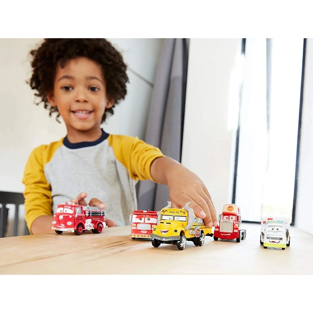 Disney Pixar Cars 2 3 Lightning Mcqueen Frank Fritter Miss Model Car Tractor, camión de aleación, juguete para niños, regalo de Navidad