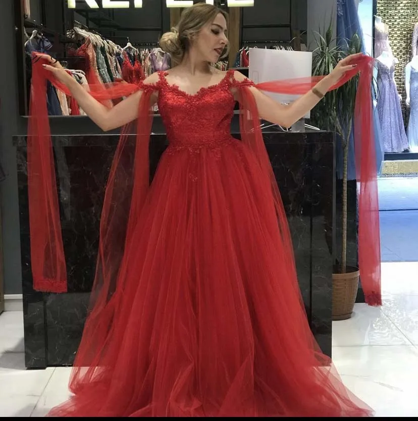 Vestidos de baile 2022, sensuais, pescoço em v, aplique com manga comprida, uma linha, vermelho