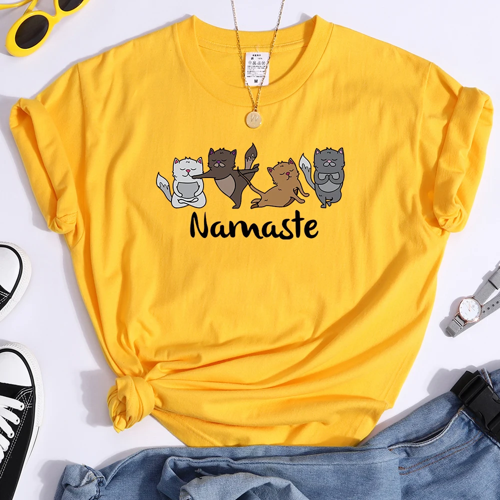 Happy Kitten Dancing Happily Printing T-shirts For Women  Vintage Tshirts Oversize o-neck Top Fashion Soft Woman's Tshirts