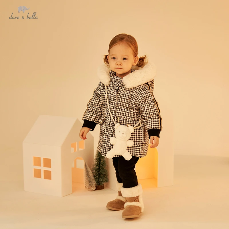 DBM20447 dave bella winter baby girls plaid down coat children 90% white duck down padded kids jacket with a small bag