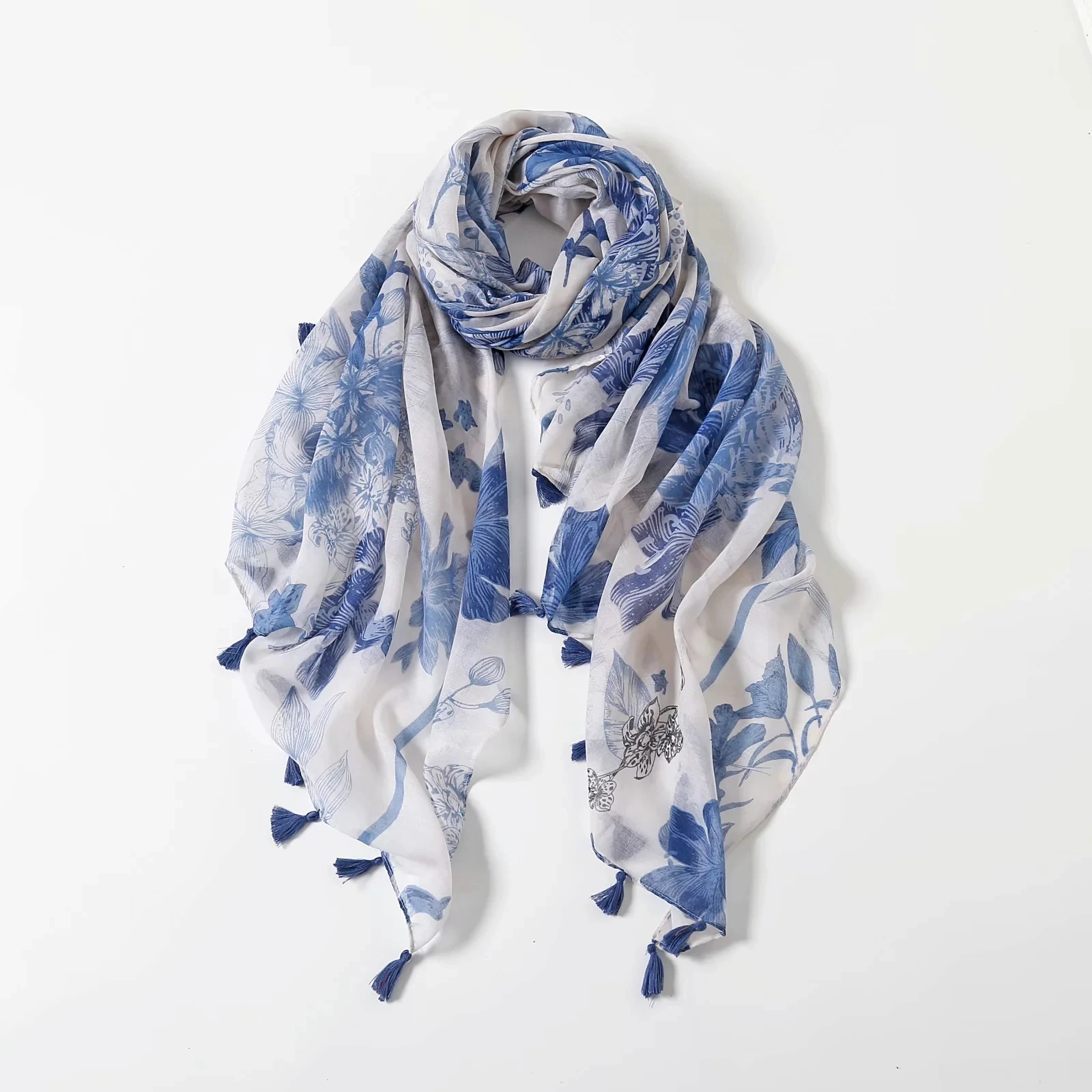 

2021 Beautiful Flower Pattern Tassel Scarf Shawls Floral Print Soft Beach Hijab Wrap Free Shipping