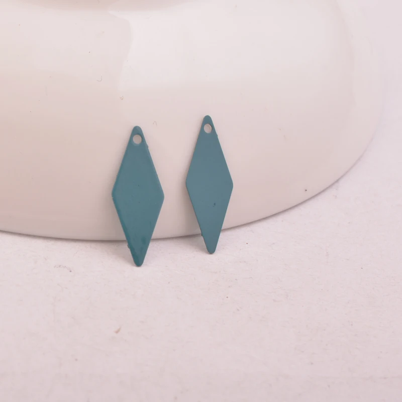 100 Stück AC10969 7*18mm Quadratische Anhänger Rhombus Ohrring Anhänger Zubehör für Damen Bijoux Geometrisch – Detail 4