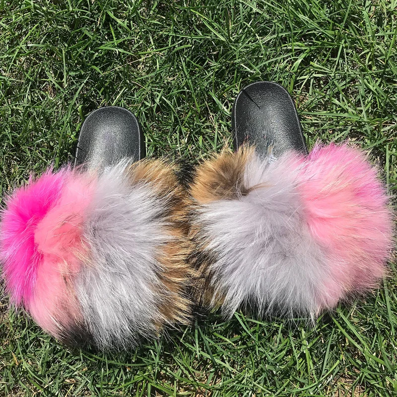 Hot Women Plush Fluffy Fur Slides Travel Essentials Fashion Women Furry Multicolor Fur Sandals Summer Beach Sweet Fur Flip Flops