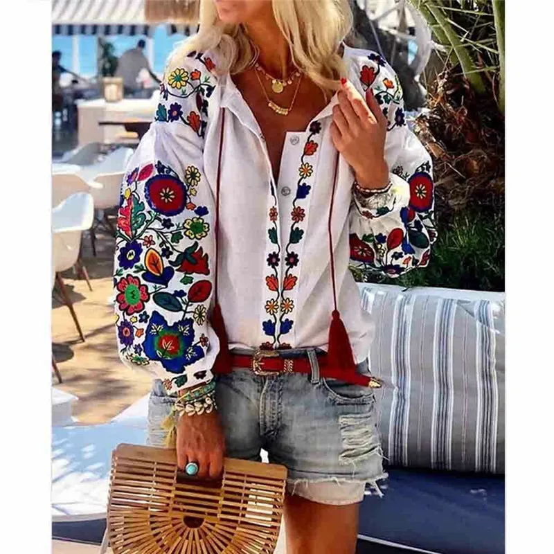 Women Summer Blouses Vintage Floral Blouse Lantern Sleeves Shirt Women Camisas Femininas Female Tops Fashion Cotton Shirts