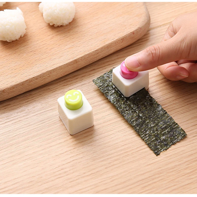 Onigiri Mold Cute Bear Rice Ball Maker Sushi Press Mould Form Set Kit Stamp Kawaii Kitchen Accessories For Kids Bento