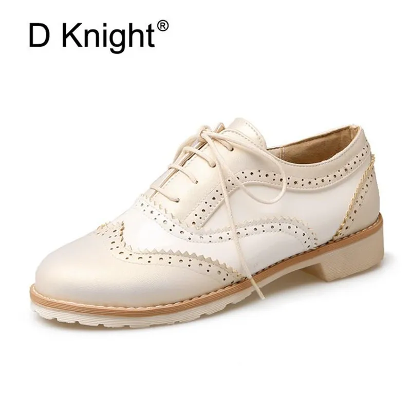 

Women Flats Brogues Casual British Oxford Shoes Woman Lace-up Carving Bullock Creepers Preppy Patent Leather Derby Shoes Woman