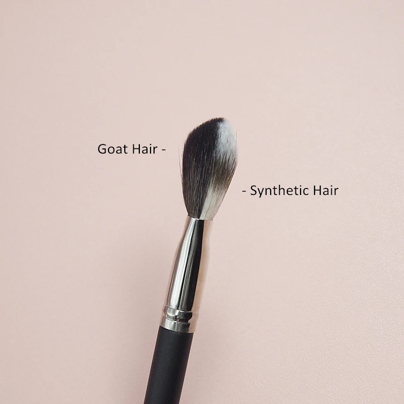 M127  Dual-Fibre Goat Hair and Synthetic Hair Soft Tongue Shape Precise Blusher Brush Highlighter Sculpting Makeup Brush