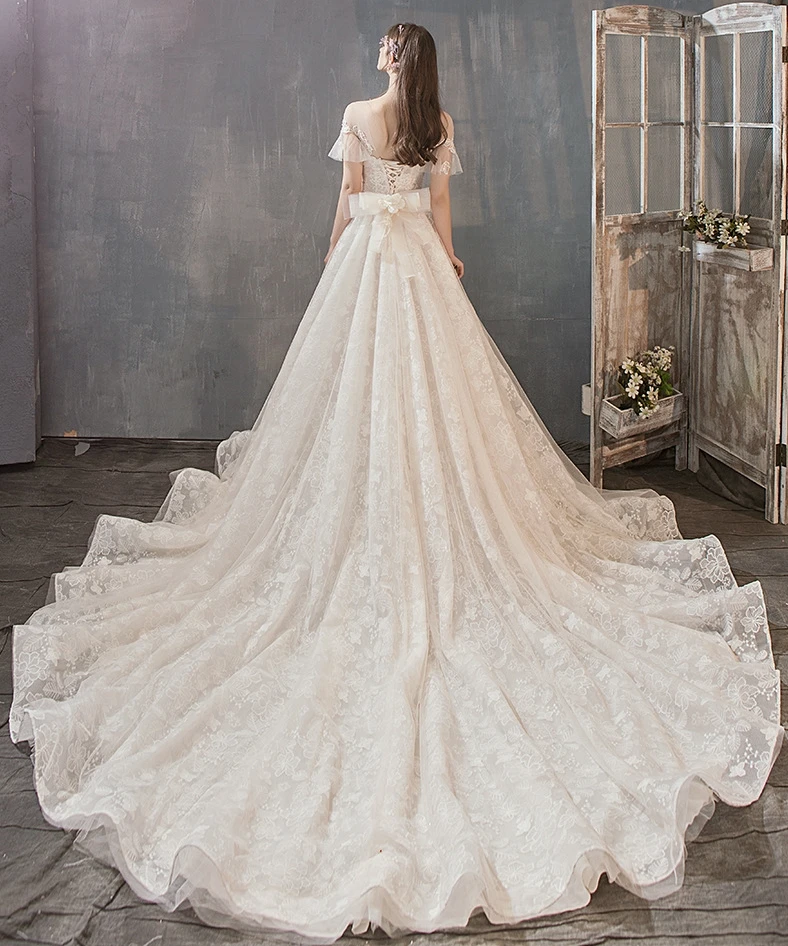 Vestido De novia elegante con cuello De ilusión, traje De boda con apliques De encaje, novedad, 2019