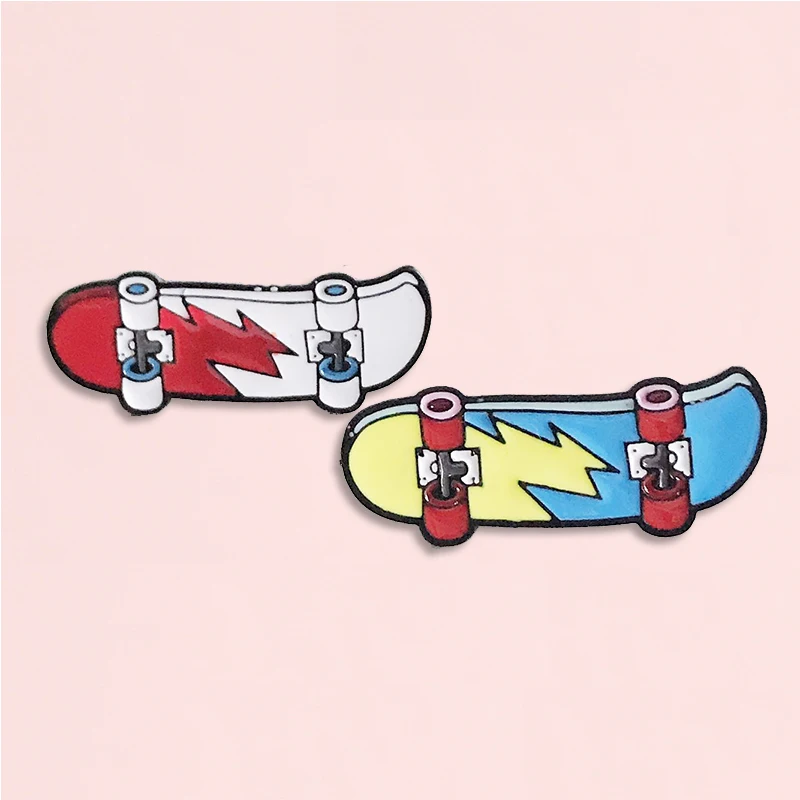 Enamel Brooches Pin For Women Creative cartoon skateboard brooch badge jewelry Color lightning skating brooch Jewelry