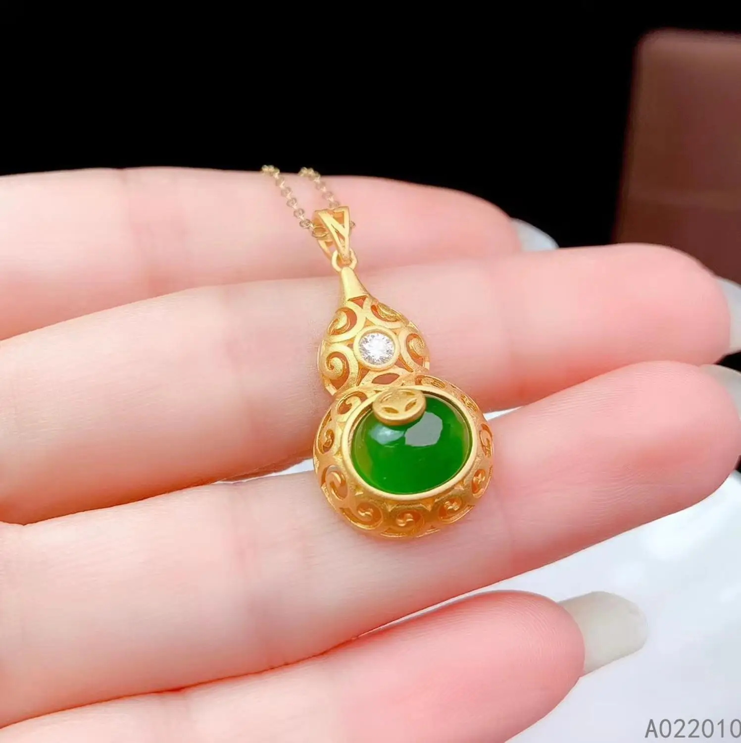 

KJJEAXCMY Fine Jewelry 925 Sterling Silver Inlaid Natural Gemstone Jasper Female Pendant Necklace Lovely Gourd Support Test