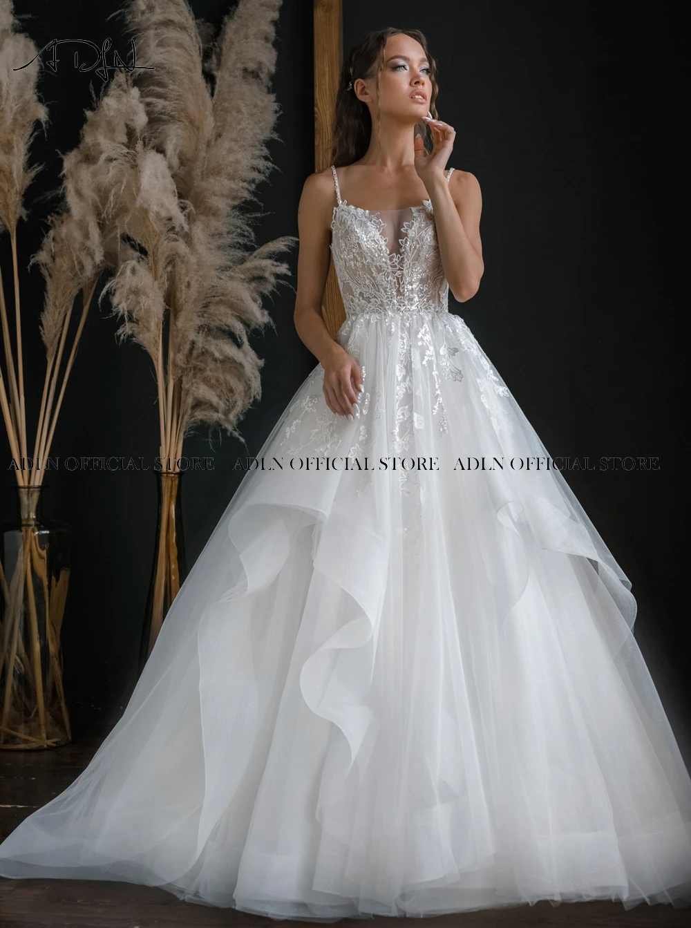 Vestido de noiva com babados e alças, vestido de casamento personalizado para costas baixas e rendas com apliques