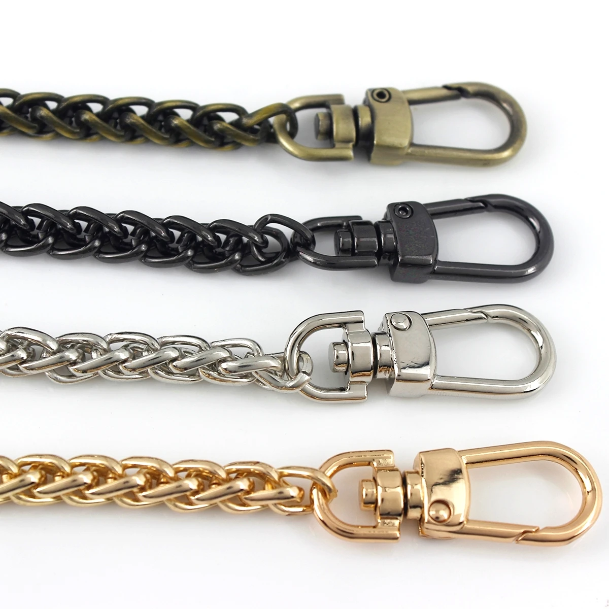 120 cm lange, austauschbare Metall-Drehkette mit Haken für Schultertaschen, Handtaschen, Tragegriffe, Ketten, Umhängegurte, Accessoires und Beschläge. – Detail 3