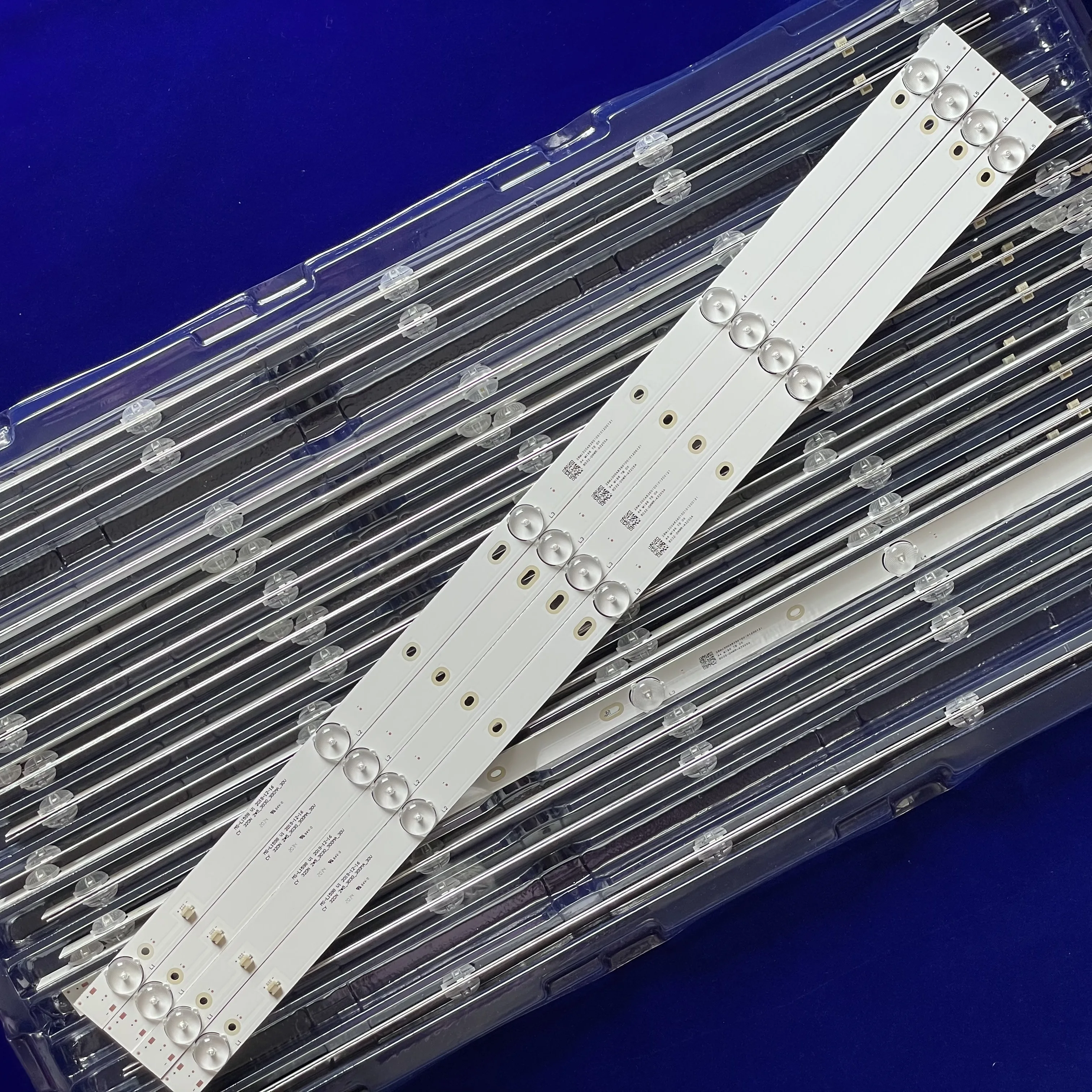 30PCS New 5LED(6V) LED Backlight strip For ARIELLI MS-L1598 V1 32DN 2*5_3030_300MA_30V 8D32-DNWR-A3205A PT320AT01-3