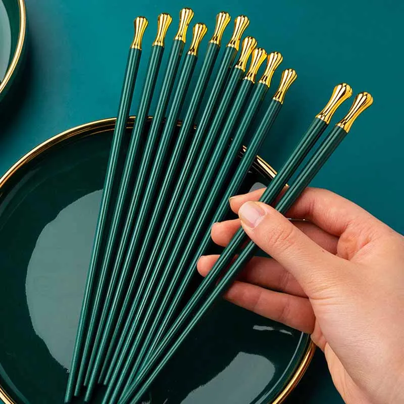 Chopsticks Non-slip High Temperature Resistant Family Sushi Stick Dark Green Gold High-end Restaurant Chopsticks for Happy Life