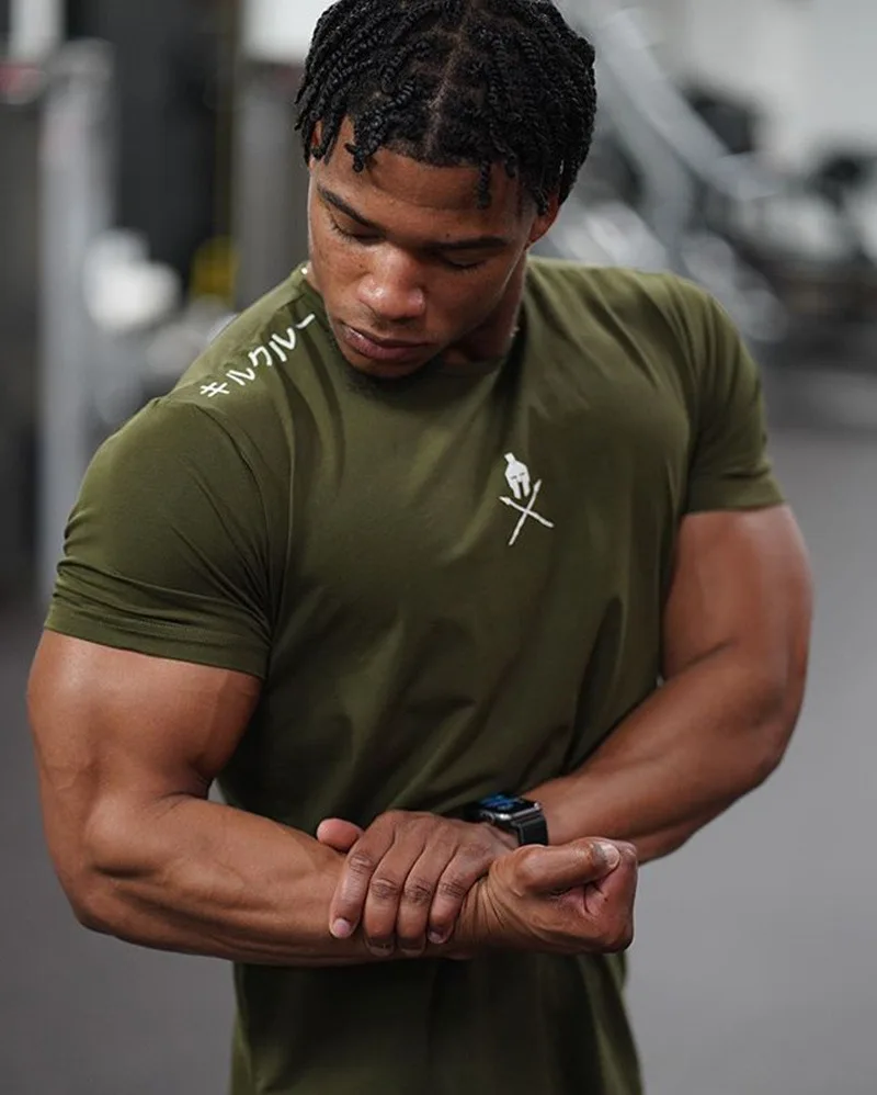 Men T Shirts Fashion Summer Bodybuilding Letter Printed Tshirt Men GYM Fitness Workout O-Neck Show Muscle